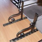 wieszaki do półki stalowe