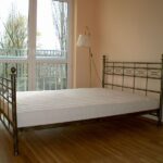 Łóżko 1 metaloplastyka stalowe materac